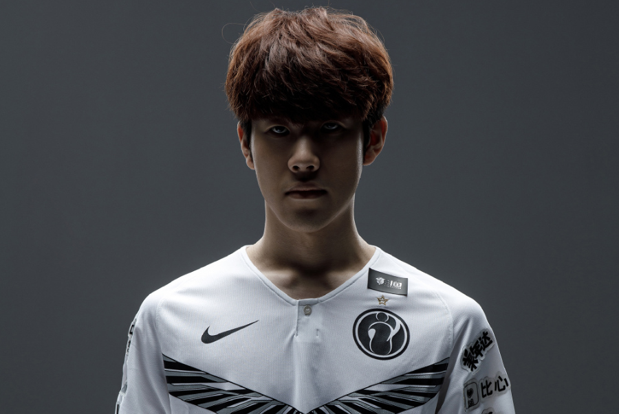 蜂鸟电竞解读：王者荣耀新版本装备大更新，看完想不上分都难！